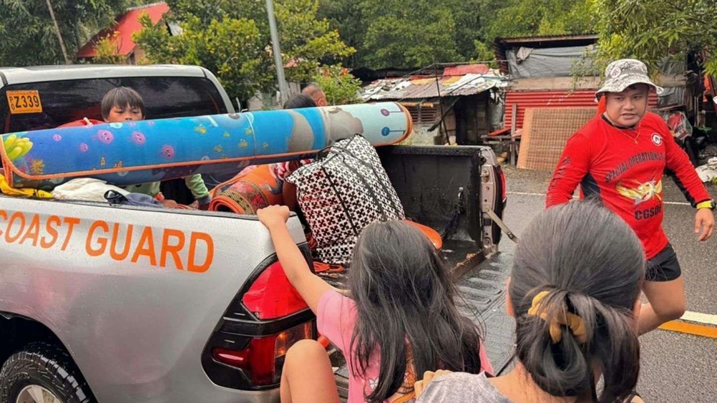 Flüchtende in der Stadt San Julian