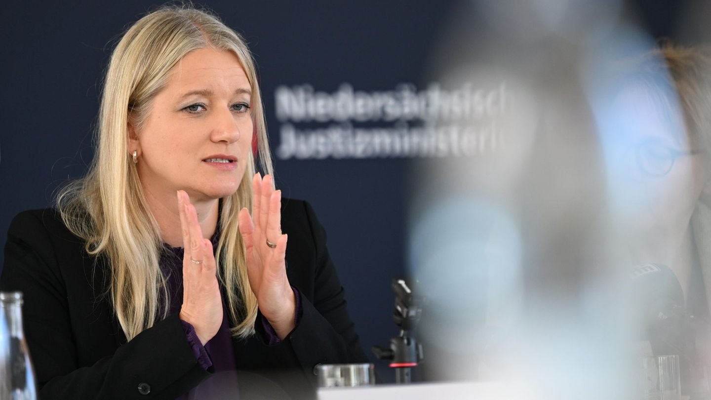 Niedersachsens Justizministerin Kathrin Wahlmann kündigt personelle Verstärkung im Kampf gegen Organisierte Kriminalität an. Fot