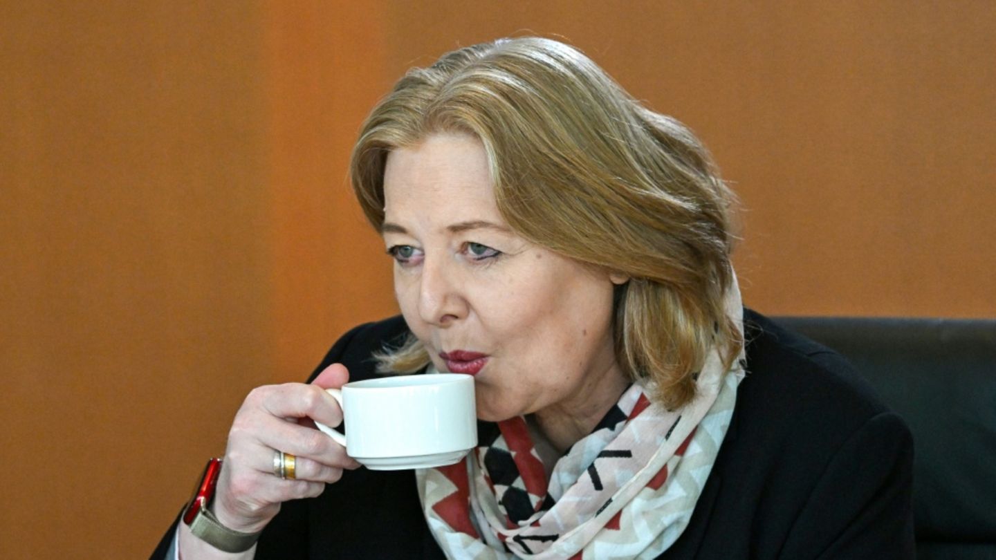 Bärbel Bas im Kabinett