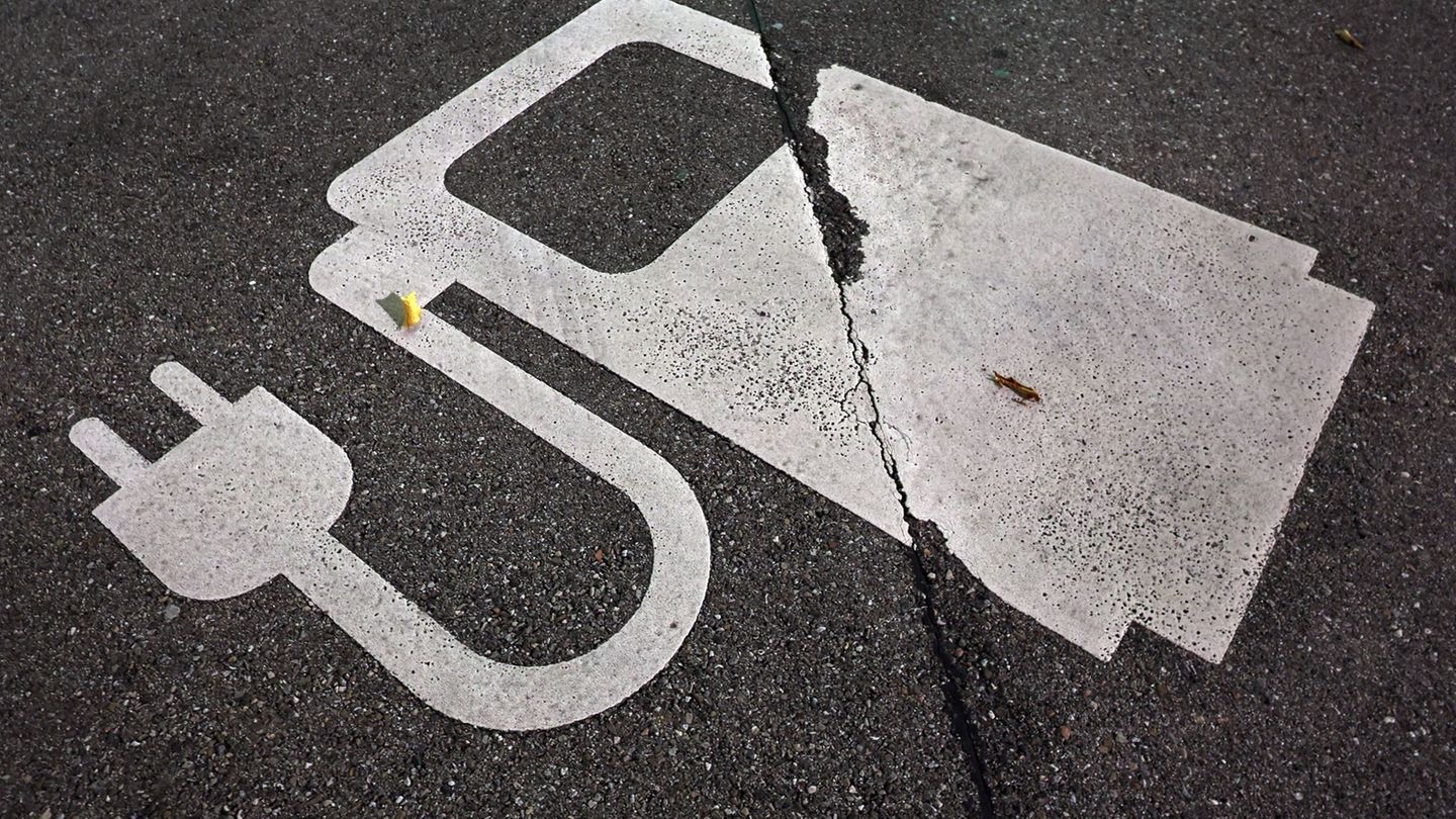 Das Saarland ist im Vergleich der Bundesländer auf dem letzten Platz. (Symbolbild) Foto: Karl-Josef Hildenbrand/dpa