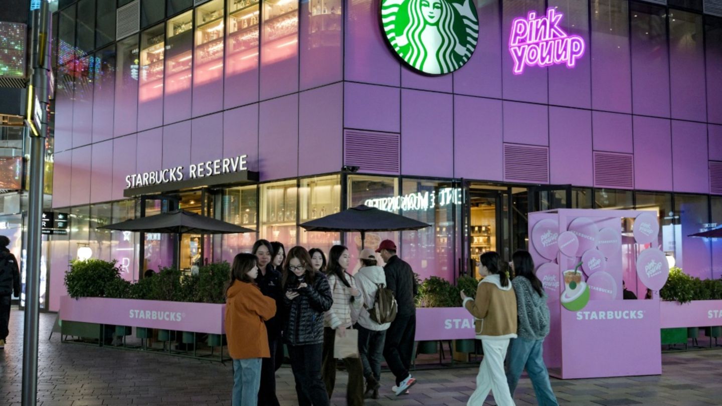 Starbucks in China