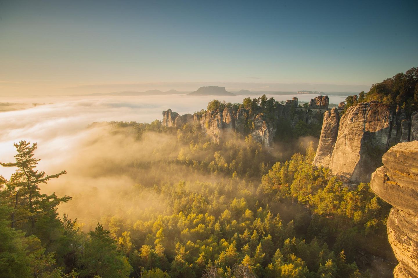 Sonnenaufgang in der sächsischen Schweiz