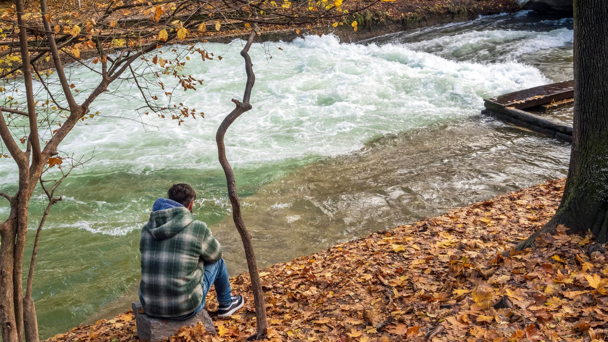 Eisbachwelle in München verschwunden