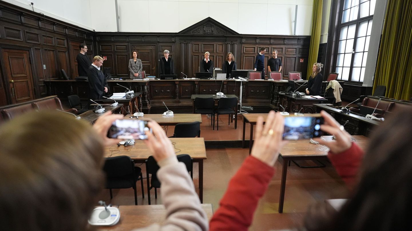 Nach vorläufiger sachverständiger Einschätzung handelte der 23-Jährige im Zustand der Schuldunfähigkeit. Foto: Marcus Brandt/dpa