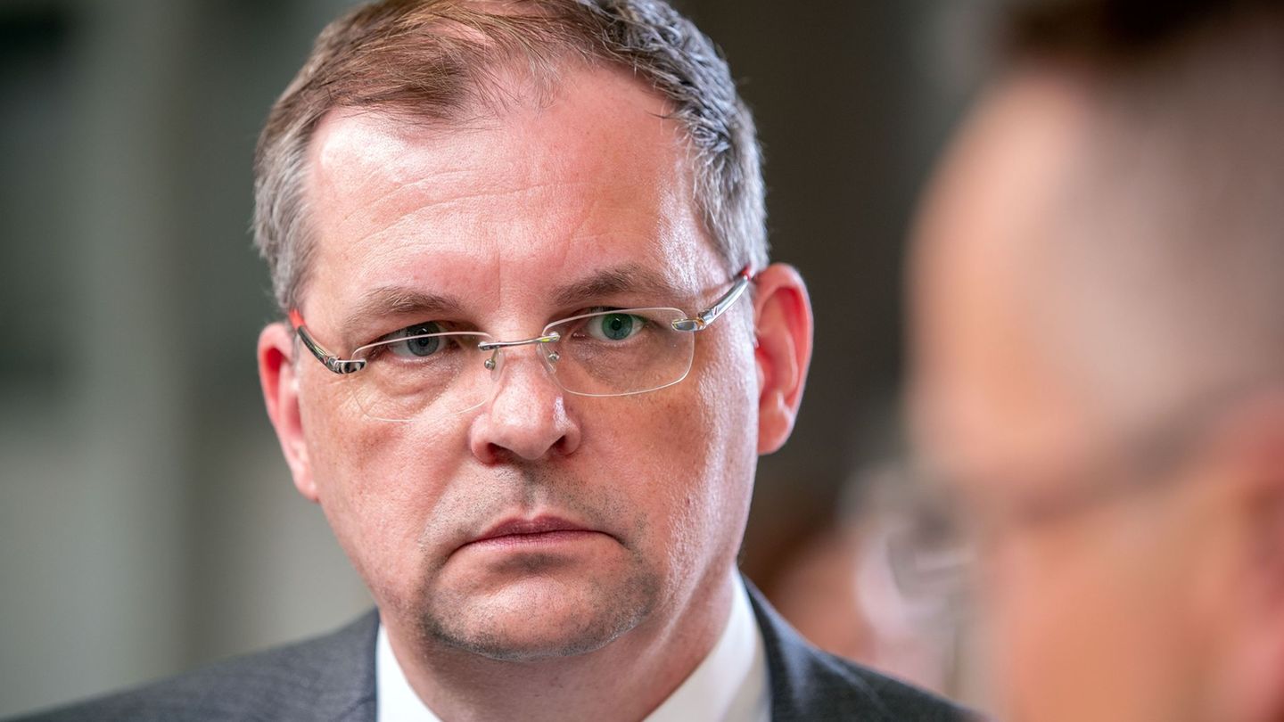 Nach Ansicht von Matthias Belke, Präsident der Industrie- und Handelskammer (IHK) zu Schwerin, bremsen ausbleibende politische R