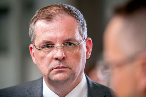 Nach Ansicht von Matthias Belke, Präsident der Industrie- und Handelskammer (IHK) zu Schwerin, bremsen ausbleibende politische R