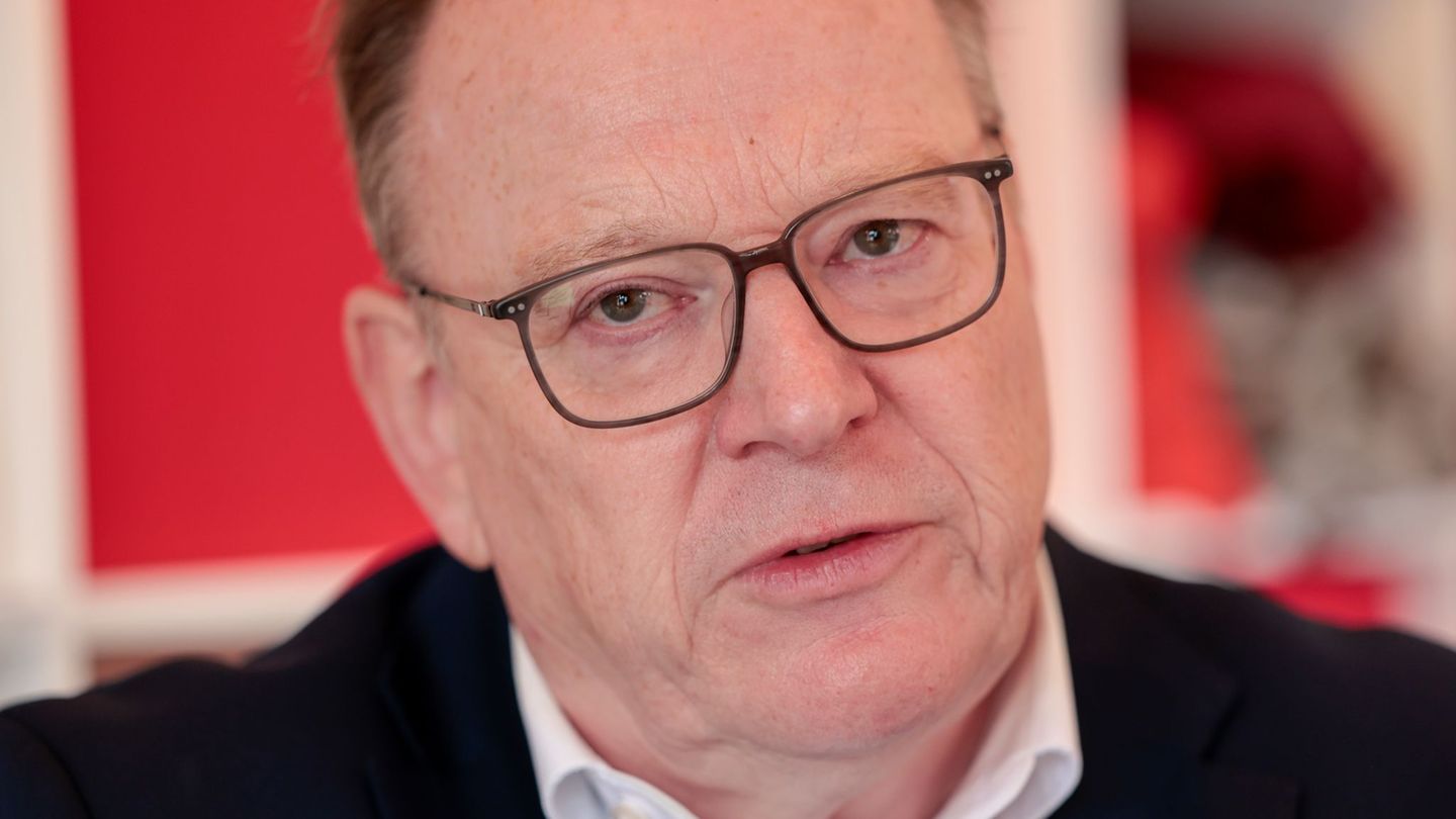 Köln hat kurz nach dem Antreten des neuen Oberbürgermeisters Torsten Burmester eine Haushaltssperre erlassen. (Archivbild) Foto: