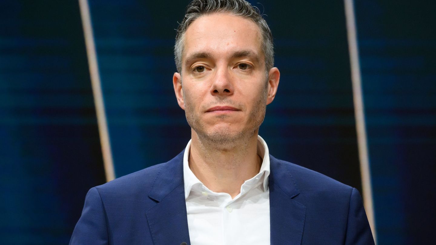 Fußball-Bundesliga: Krise beim VfL Wolfsburg: Aufsichtsrat denkt an Konsequenzen