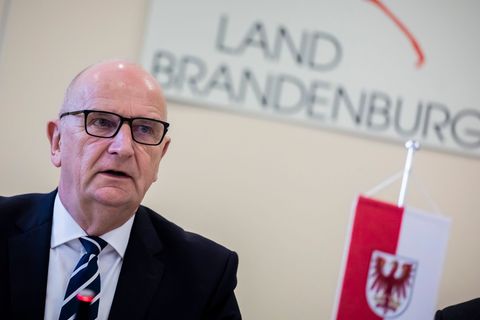 Brandenburgs Ministerpräsident Dietmar Woidke (SPD) sieht noch Chancen für eine Lösung angesichts der Bedenken des BSW gegen zwe