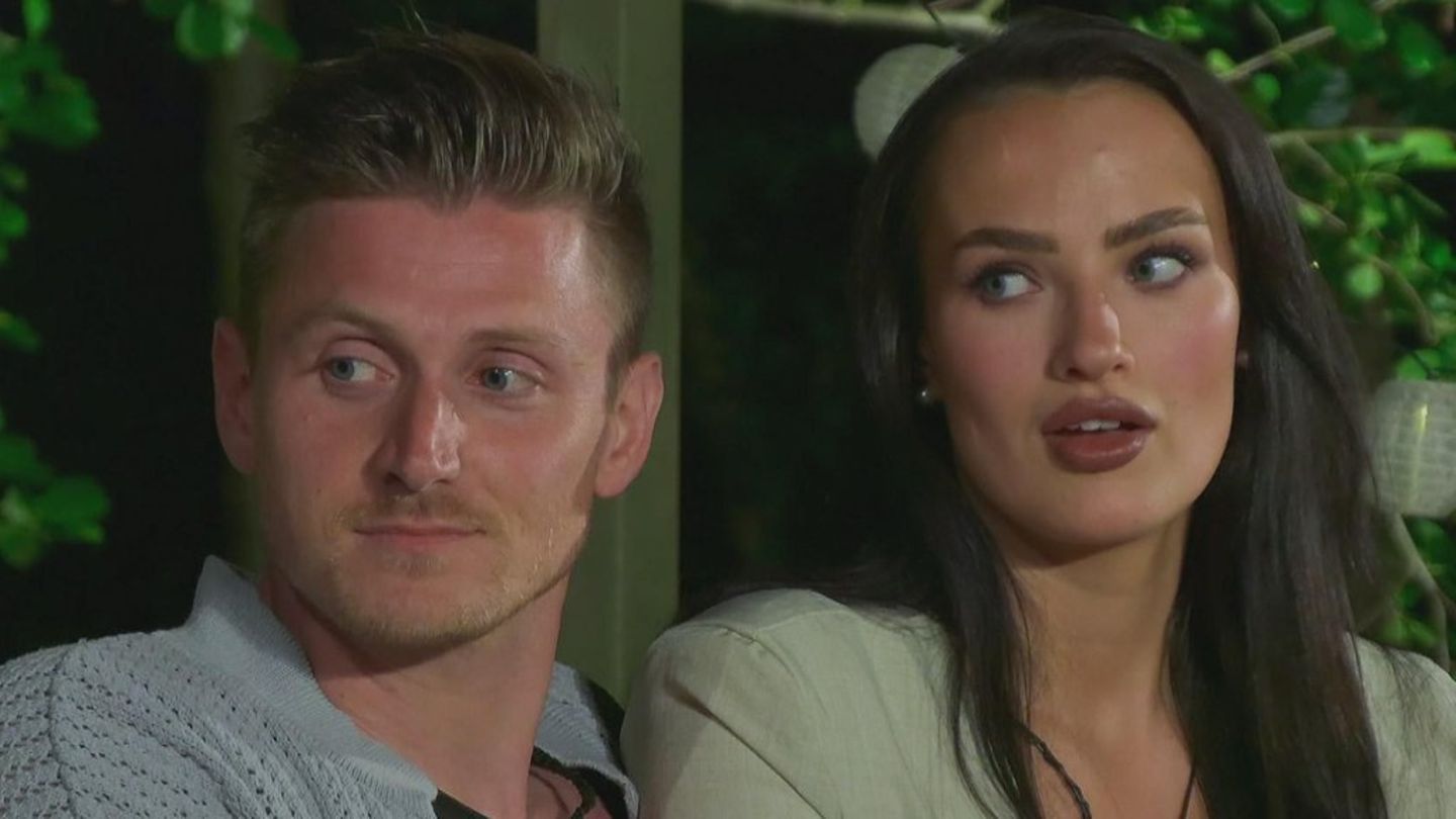 "Sommerhaus der Stars": Der Reality-Gott schlägt zu