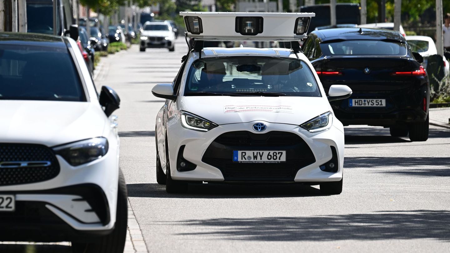 Pilotprojekt: Knöllchen-Alarm: Mannheim nutzt Scan-Auto gegen Parksünder