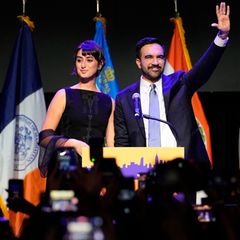 Mamdani mit seiner Ehefrau, der Künstlerin Rama Duwaji. Foto: Yuki Iwamura/AP/dpa