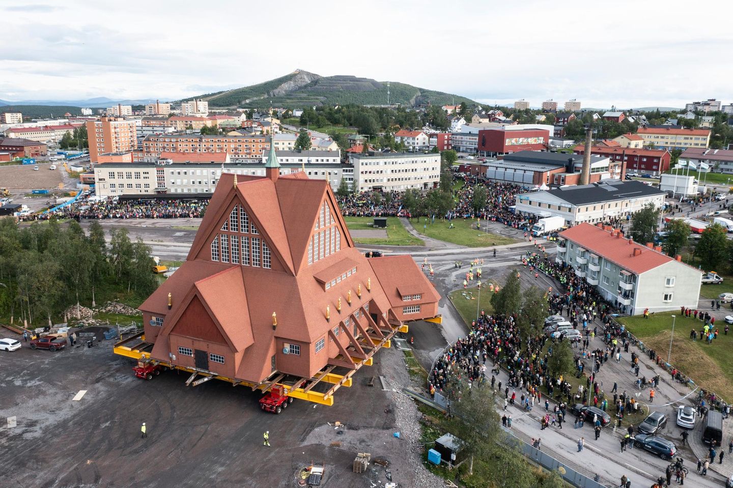 Kiruna Umsiedlung der Kirche auf einem speziellen Wagen