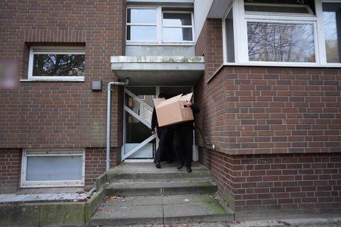 In Hamburg wurden insgesamt sieben Objekte durchsucht. Foto: Marcus Brandt/dpa
