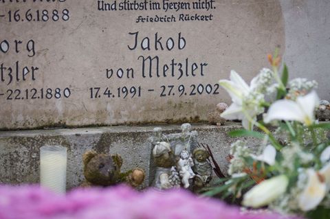 Der verurteilte Mörder von Jakob von Metzler bleibt weiter in Haft. Sein Antrag auf vorzeitige Entlassung liegt vorerst auf Eis