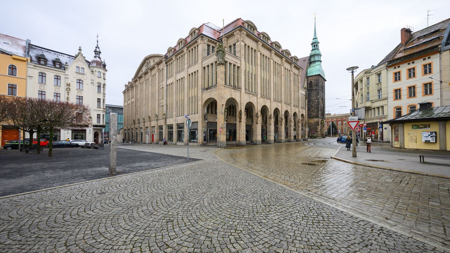 Bei der geplanten Sanierung des Görlitzer Jugendstil-Kaufhauses sind jetzt Fragen des Denkmalschutzes geklärt (Archivbild). Foto