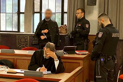 Dem Angeklagten wird unter anderem erpresserischer Menschenraub vorgeworfen. (Archivbild) Foto: Tatjana Bojic/dpa