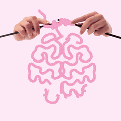 Zwei Hände stricken ein Gehirn-Muster: Thema Schlafen