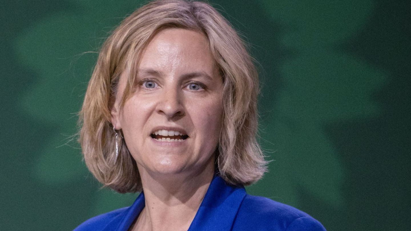 Die Grünen gehen mit Spitzenkandidatin Eder, die Umwelt- und Mobilitätsministerin in der Ampel in Mainz ist, in den Wahlkampf. (