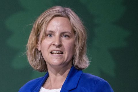 Die Grünen gehen mit Spitzenkandidatin Eder, die Umwelt- und Mobilitätsministerin in der Ampel in Mainz ist, in den Wahlkampf. (