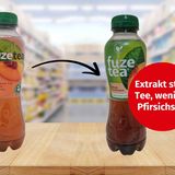 Der Fuze Tea Pfirsich von Hersteller Coca-Cola hat immer noch 400 Milliliter – wird aber seit Kurzem mit dem Hinweis "verbesserter Geschmack" verkauft. Dahinter verbirgt sich laut Verbraucherzentrale eine massive Rezeptverschlechterung. Statt 92 Prozent gebrühtem Schwarztee enthält das Getränk nur noch 0,12 Prozent löslichen Tee-Extrakt, der Pfirsichsaftanteil schrumpft von 1,0 auf 0,1 Prozent. Stattdessen ist mehr billiges Aroma enthalten. Hersteller Coca-Cola erklärt dazu, Verbrauchertests hätten ergeben, "dass die neue Rezeptur gegenüber der bisherigen bevorzugt wird". Die Verbraucherzentrale meint: "So kann man eine Produktverschlechterung schönreden, mit der sich gleichzeitig die Herstellungskosten deutlich senken lassen." (September 2025)