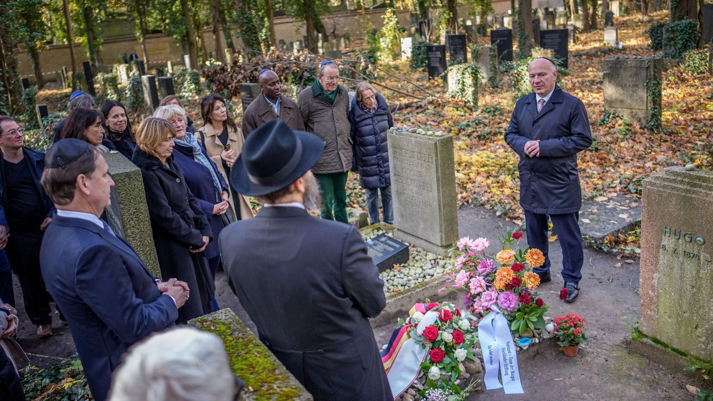 Berlins Regierender Bürgermeister Kai Wegner (CDU) erinnerte an Margot Friedländer. Foto: Michael Kappeler/dpa