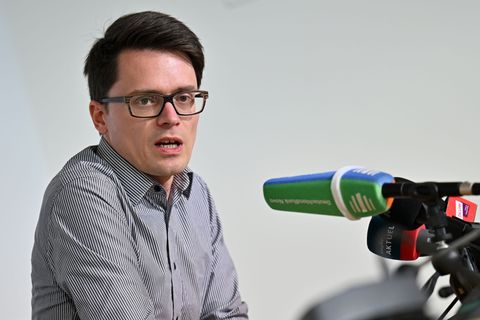 Linke geht mit Paket an Forderungen in weitere Haushaltsverhandlungen (Archivbild) Foto: Martin Schutt/dpa