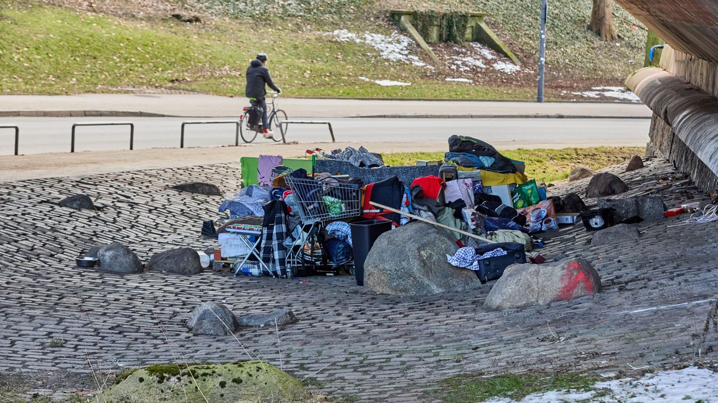 Der Gesundheitszustand der Obdachlosen in Hamburg hat sich einer Befragung zufolge weiter verschlechtert. (Archivbild) Foto: Geo