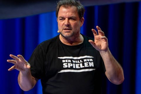 Martin Rütter bei einem Bühnenauftritt in diesem Jahr.
