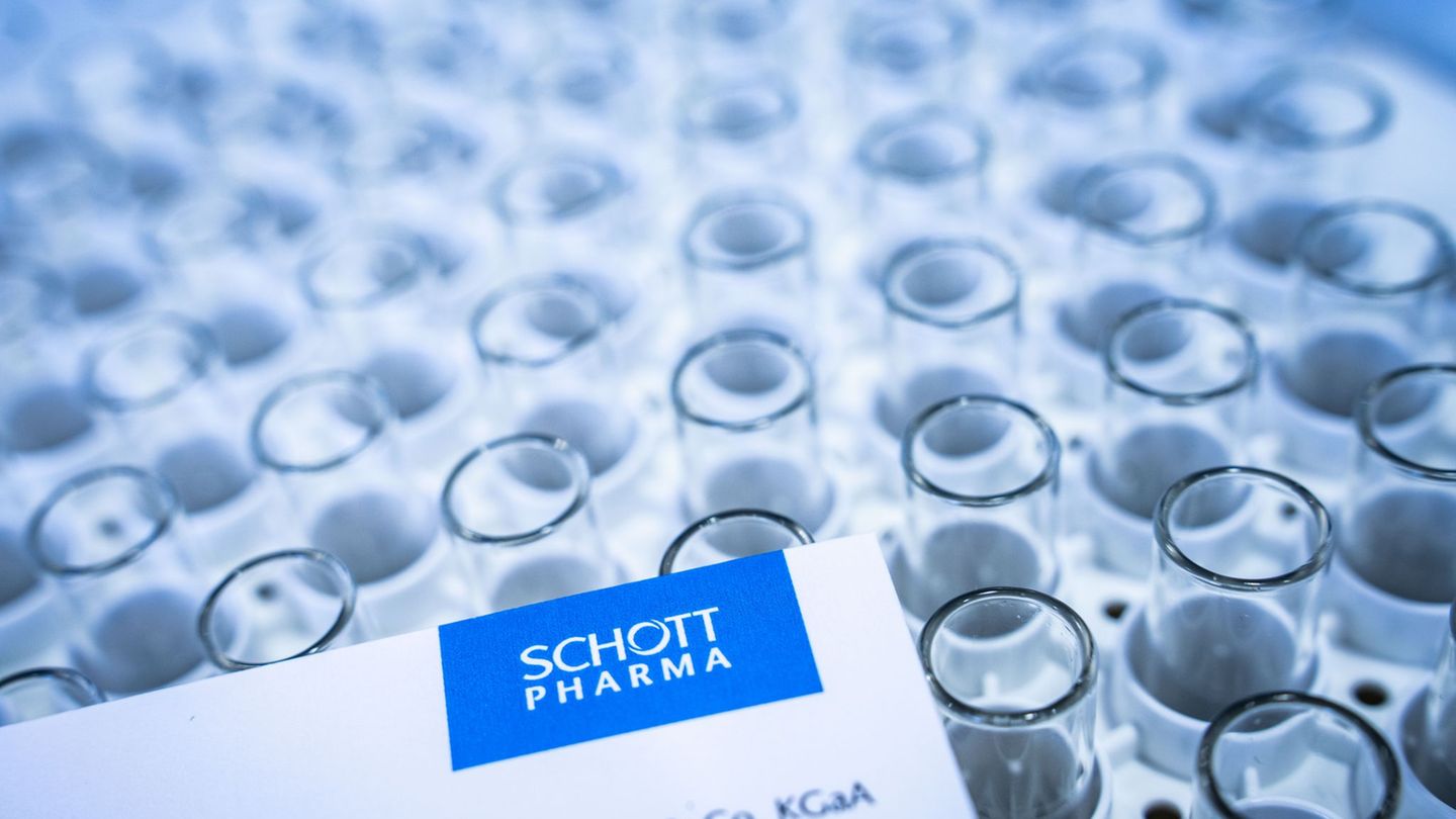 Schott Pharma ist Hersteller von Spritzen, vorfüllbaren Polymerspritzen und sterilisierten Glasfläschchen für Medikamente. (Arch