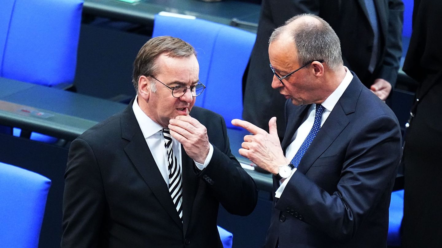 Merz und Pistorius: Zwei der wichtigsten Mitglieder des neuen Gremiums. (Archivbild) Foto: Michael Kappeler/dpa