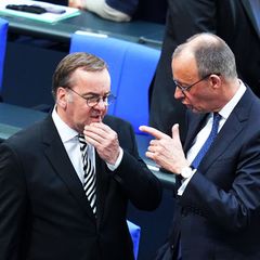 Merz und Pistorius: Zwei der wichtigsten Mitglieder des neuen Gremiums. (Archivbild) Foto: Michael Kappeler/dpa