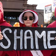 Demonstranten protestieren Anfang November in Washington in Kostümen von "Handmaid's Tale" gegen US-Präsident Donald Trump