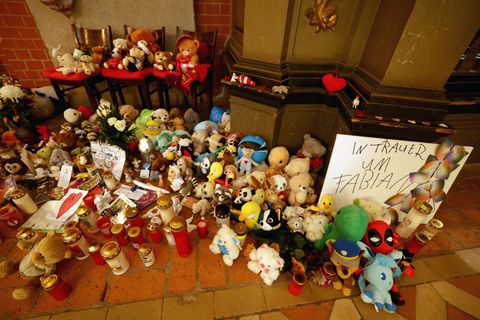 Die Polizei durchsucht im Zusammenhang mit dem gewaltsamen Tod des achtjährigen Fabians erneut Objekte. Foto: Bernd Wüstneck/dpa
