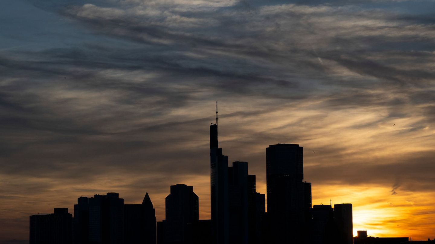 Bundesbank: Risiken für das deutsche Finanzsystem haben sich erhöht. (Symbolbild) Foto: Boris Roessler/dpa