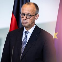 Friedrich Merz während einer Pressekonferenz im Bundeskanzleramt in Berlin im Sommer 2025
