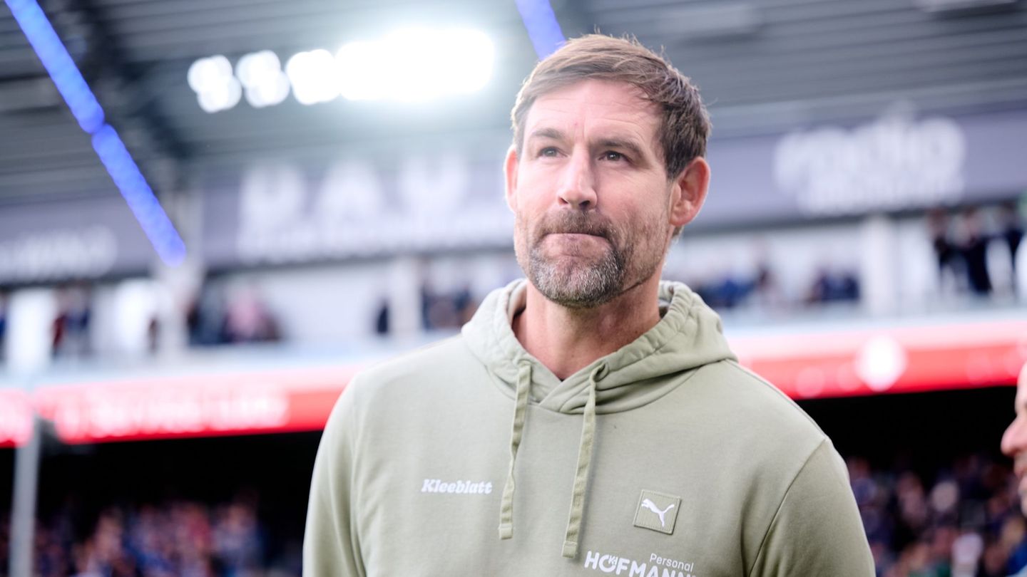 Trainer Thomas Kleine steht in Fürth unter Druck. (Archivbild) Foto: Bernd Thissen/dpa