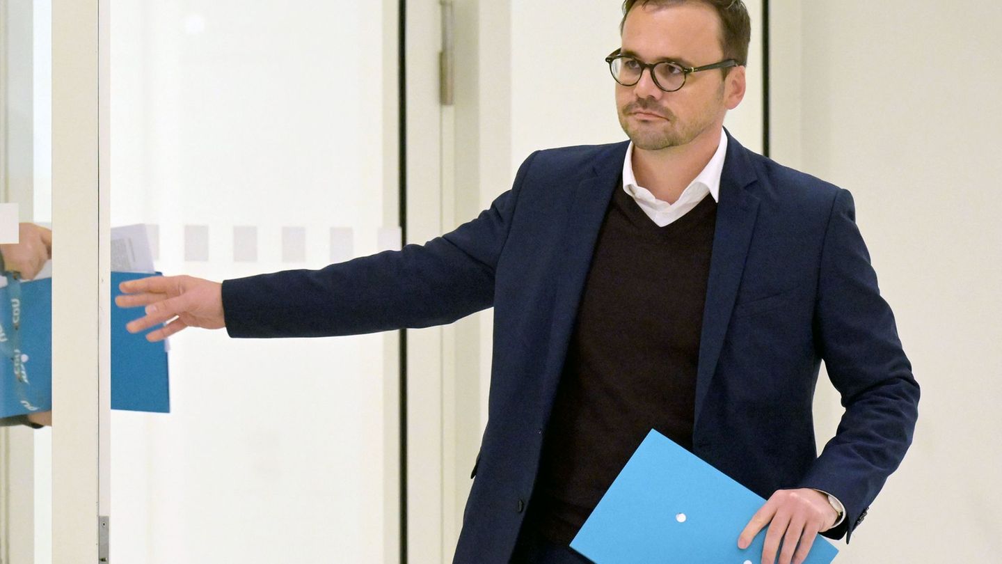 Brandenburgs CDU-Landeschef Jan Redmann will an der Spitze der Landespartei bleiben. (Archivbild) Foto: Michael Bahlo/dpa