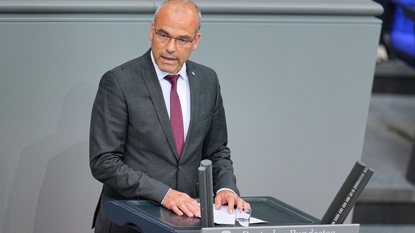 Der AfD-Abgeordnete Rainer Rothfuß war nach eigenen Angaben schon vor einem Jahr bei einem Treffen in Russland mit Anwesenheit M