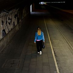 Männer und Frauen unterscheiden sich beim subjektiven Sicherheitsempfinden deutlich: Während sich 56 Prozent der Männer sicher f