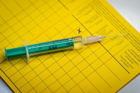 Gürtelrose wird wie Windpocken durch Varizella-Zoster-Viren verursacht. (Symbolbild) Foto: Friso Gentsch/dpa