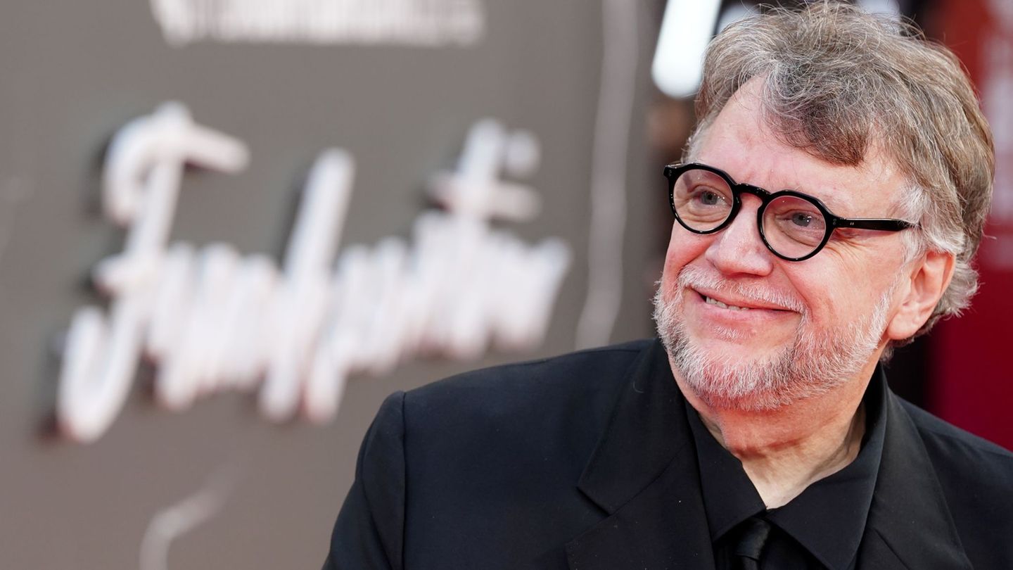 Guillermo del Toro bei einer Vorführung von "Frankenstein" in London. (Archivbild) Foto: Ian West/PA Wire/dpa