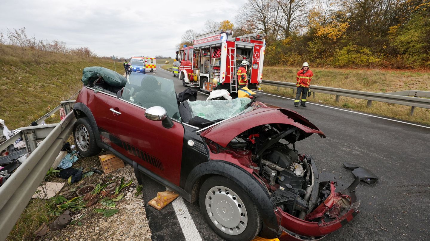 Unfälle: 23-Jährige nach Frontalzusammenstoß im Krankenhaus gestorben