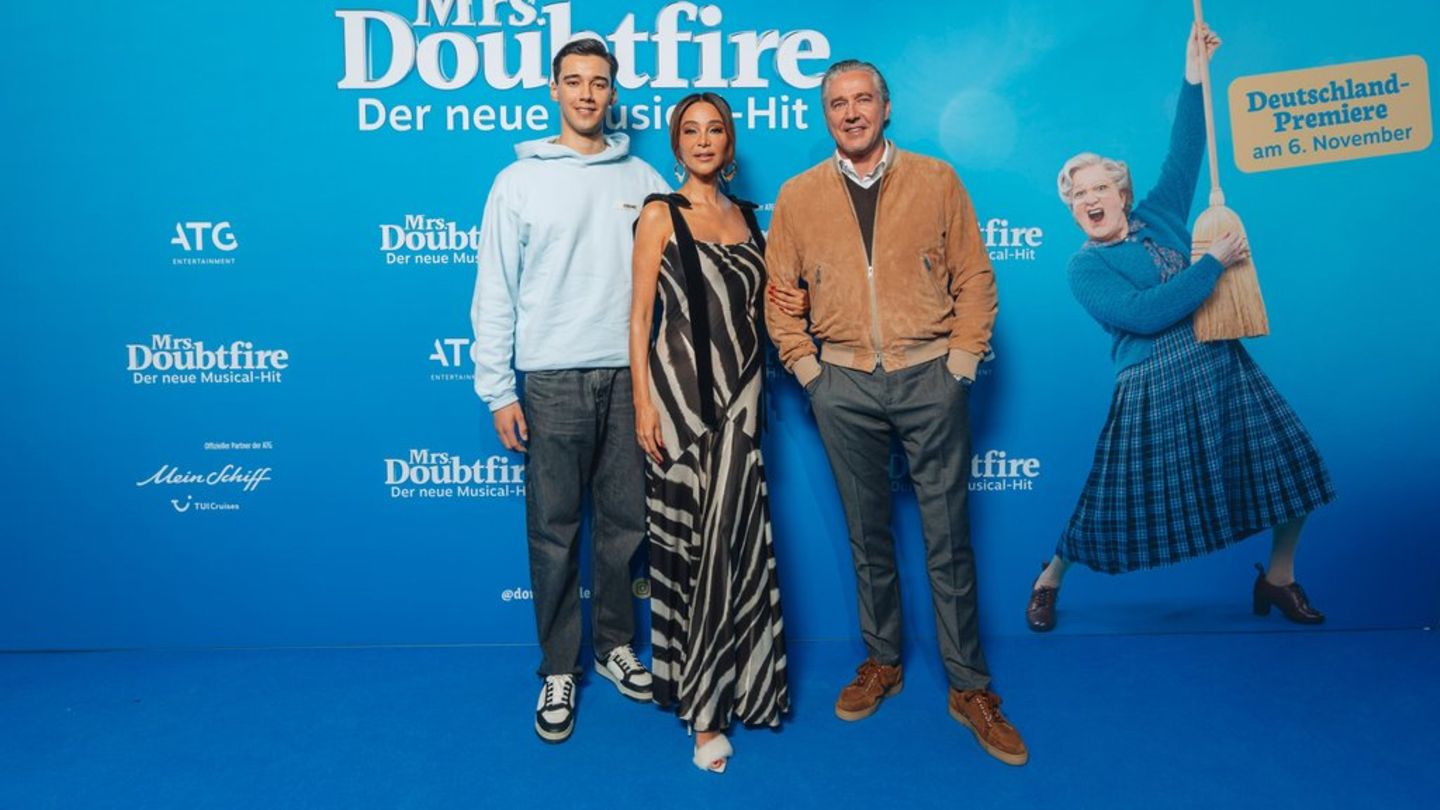 Verona Pooth mit Ehemann Franjo Pooth (re.) und Sohn Diego Pooth.