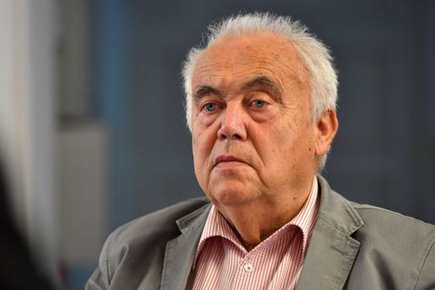 Unter anderem kritisiert der Vorsitzende der Jüdischen Landesgemeinde Thüringen, Reinhard Schramm, das Datum für die Gedenkveran