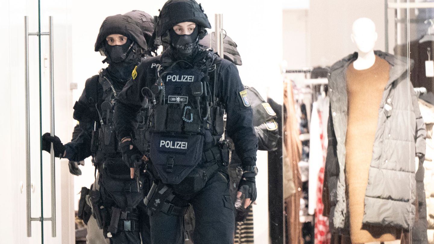 Vorfall am Wochenende: Nordwestzentrum: Zwei 13-Jährige unter Verdacht