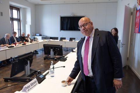Peter Altmaier, früherer Chef des Bundeskanzleramts, war als Zeuge vor dem Untersuchungsausschuss zur Stiftung Klima- und Umwelt
