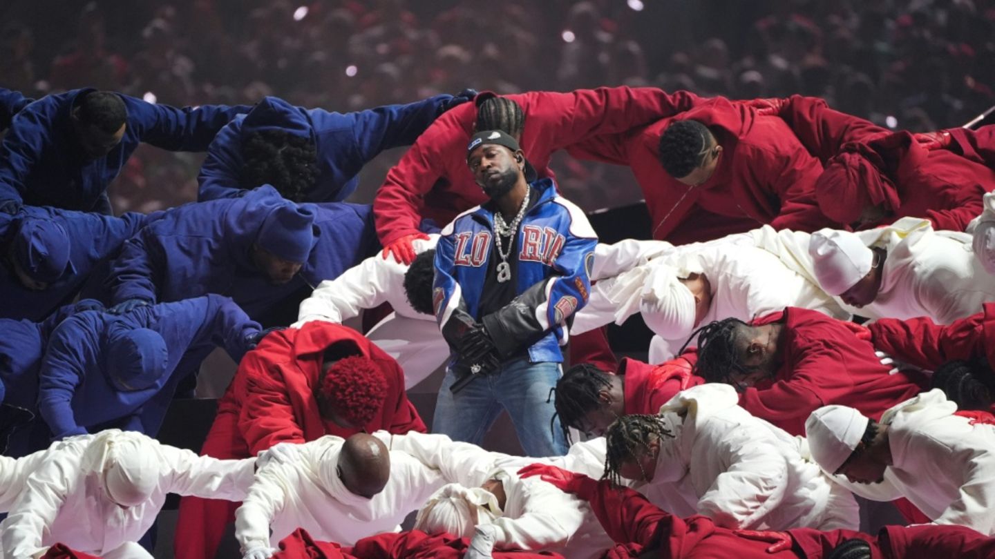 Kendrick Lamar in der Halbzeitshow des Super Bowl