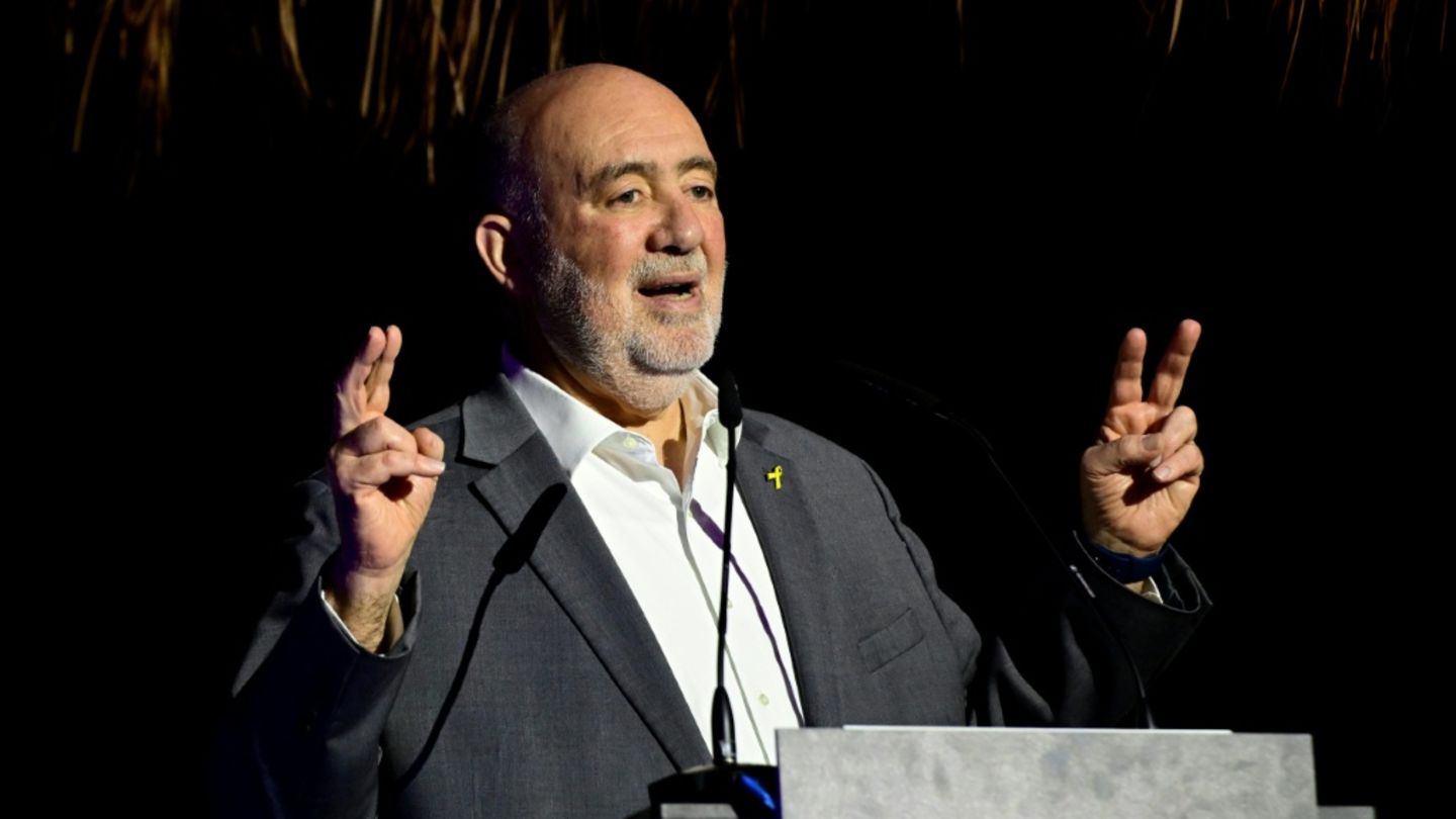 Israels Botschafter Prosor wirft China Aufrüstung der Hisbollah vor