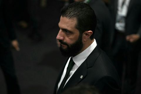 Historischer Besuch: Syriens Übergangspräsident al-Scharaa in den USA eingetroffen